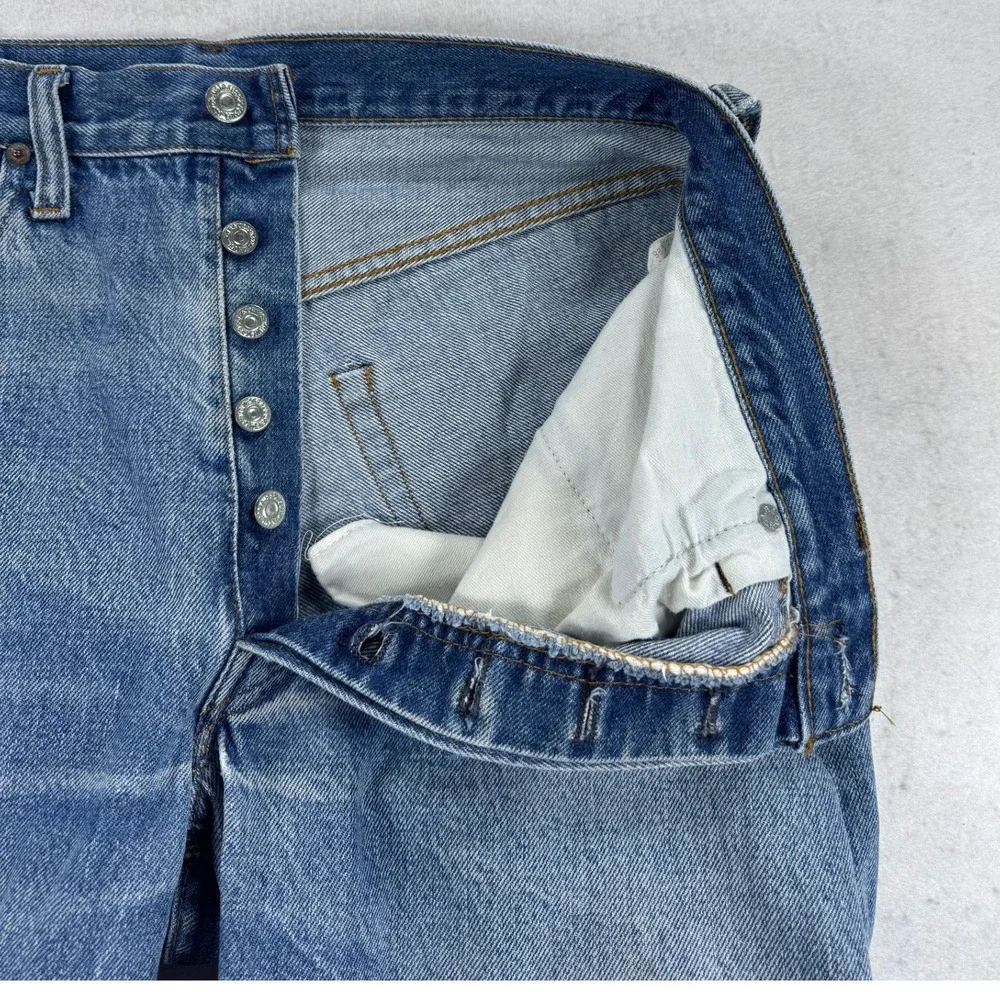 Vintage Selvedge Levis 501 1990 Mens Jeans Straight Button Fly Made in USA 34x28